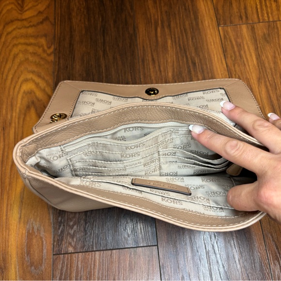 Michael Kors Fulton shoulder bag - Picture 5 of 6